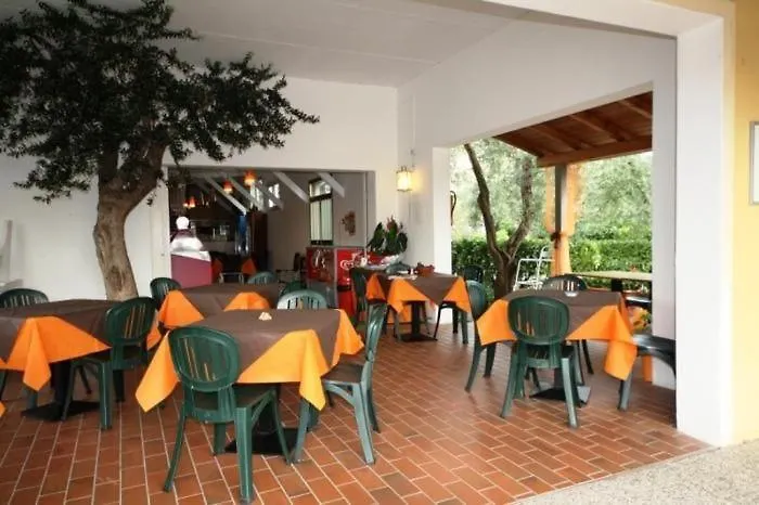 شقة Zweizimmerwohnung In Villaggio Sanghen مانربا ديل جاردا إيطاليا