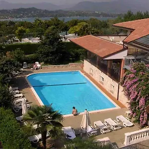 Miralago & Hotel apartamentowy